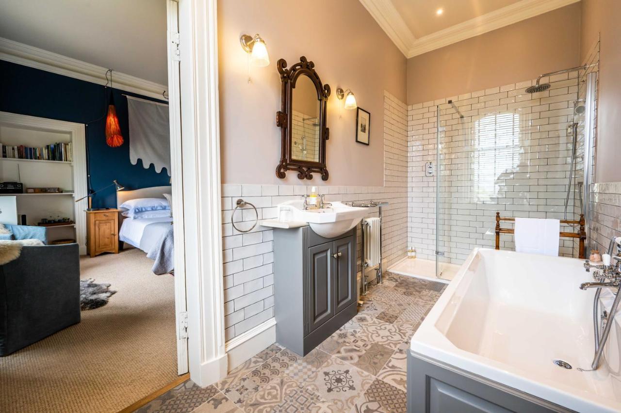 Bed and Breakfast Washington House Nairn Esterno foto