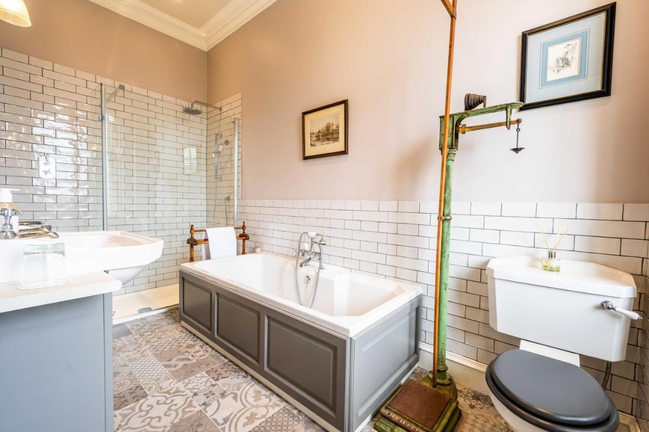 Bed and Breakfast Washington House Nairn Esterno foto