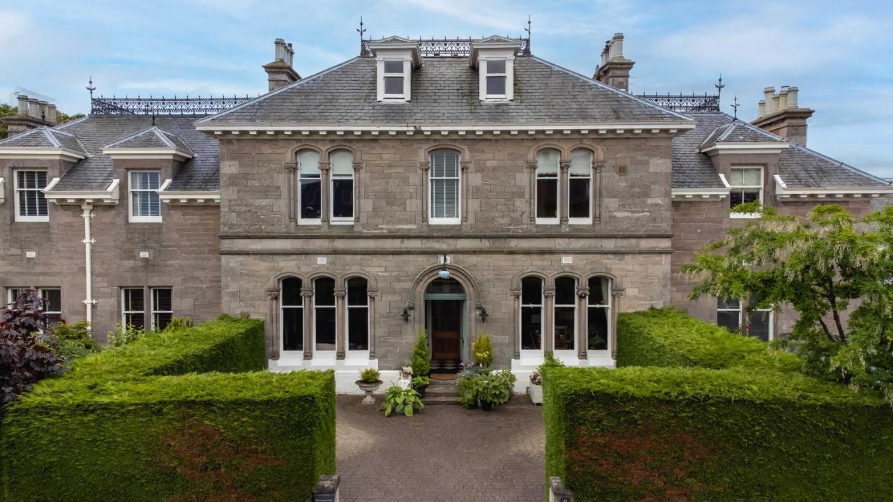 Bed and Breakfast Washington House Nairn Esterno foto