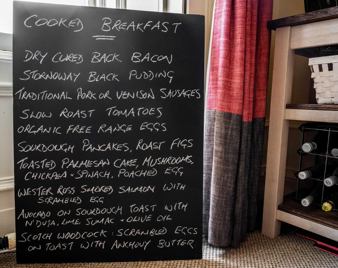 Bed and Breakfast Washington House Nairn Esterno foto